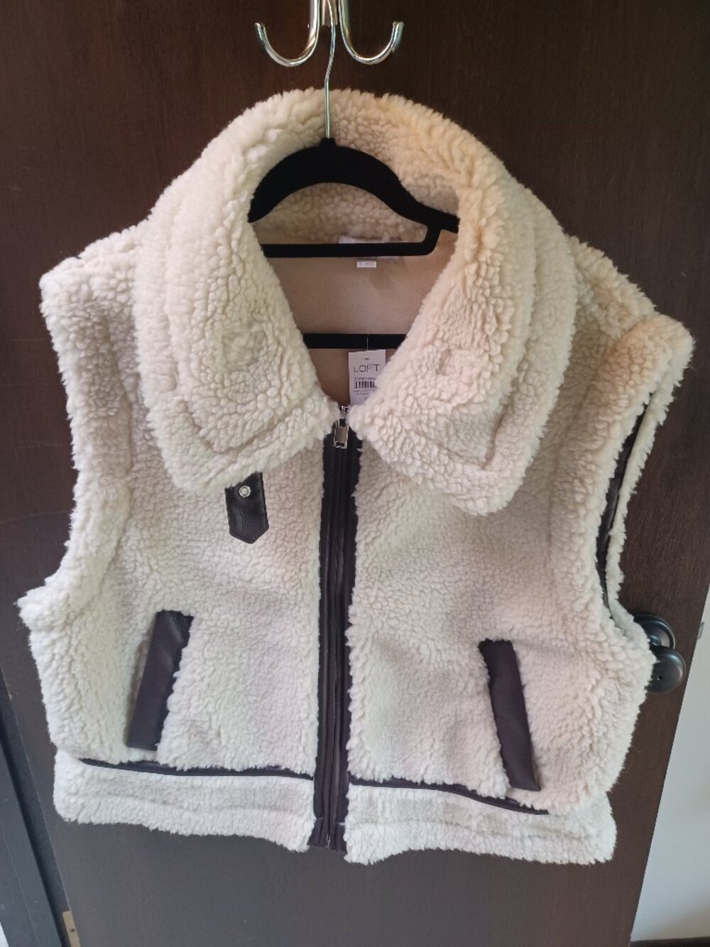 Loft Sherpa Vest